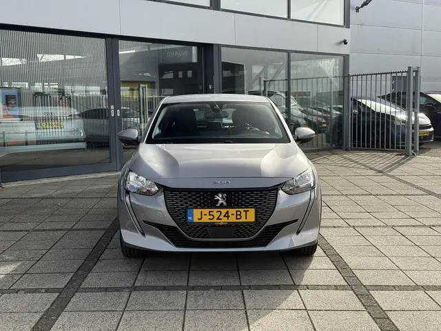 Peugeot e-208 Aut. EV Allure Pack 2020 Elektrisch 9