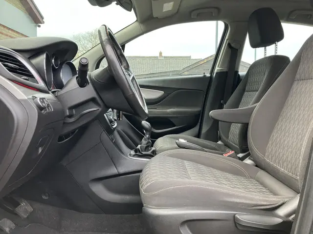 Opel Mokka 1.6 Edition 2013 Benzine 6