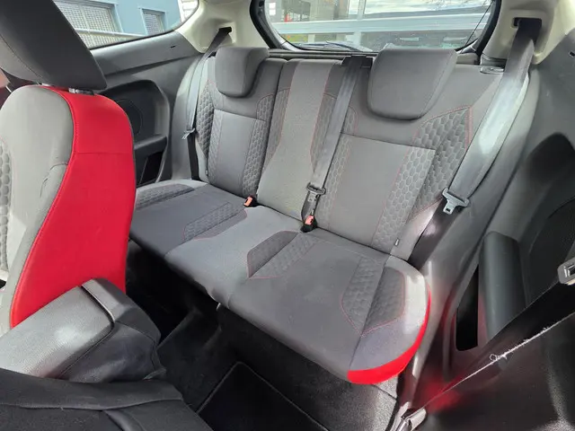 Ford Fiesta 1.0 EcoBoost ST Line 2014 Benzine 8