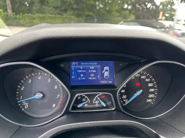 Ford Focus 1.0 EcoBoost Titanium ST-Line 2013 Benzine 26