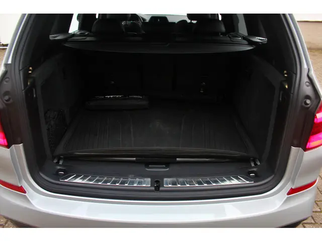 BMW X3 xDrive20i 2019 Benzine 41