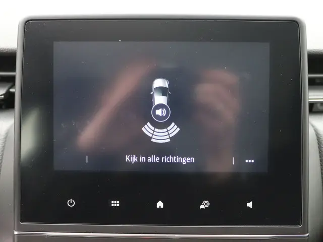 Renault Clio 1.0 TCe 90 Equilibre Navi Pack. 2022 Benzine 21