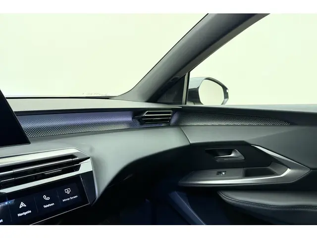 Peugeot 5008 1.6 Plug-in Hybrid GT 2025 Hybride Benzine 41