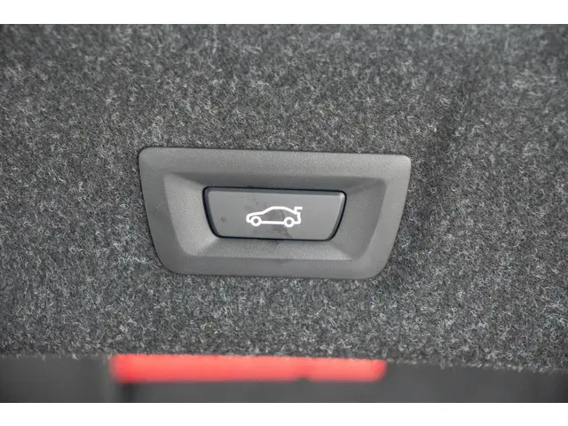 BMW 3 Serie Sedan 320e 2025 Hybride Benzine 36