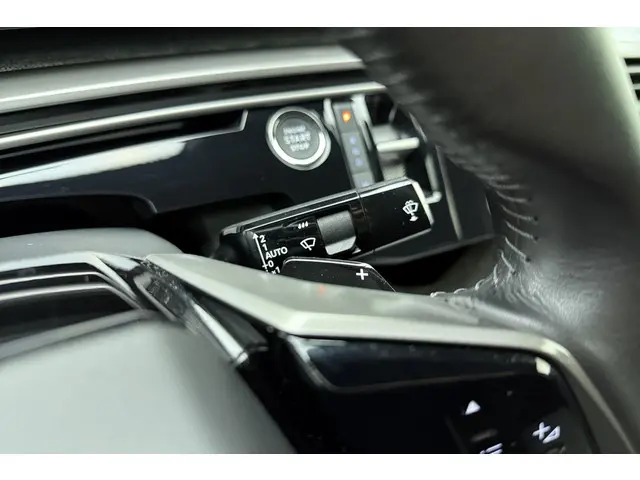 Peugeot 3008 1.2 Hybrid 145 Allure 2025 Hybride Benzine 20