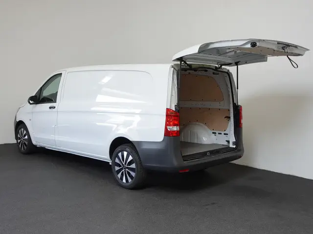 Mercedes-Benz Vito 116 CDI L3 Extra Lang 2021 Diesel 36