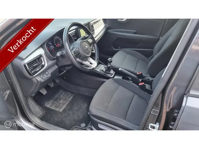Kia Rio 1.2 CVVT ExecutiveLine 2018 Benzine 17
