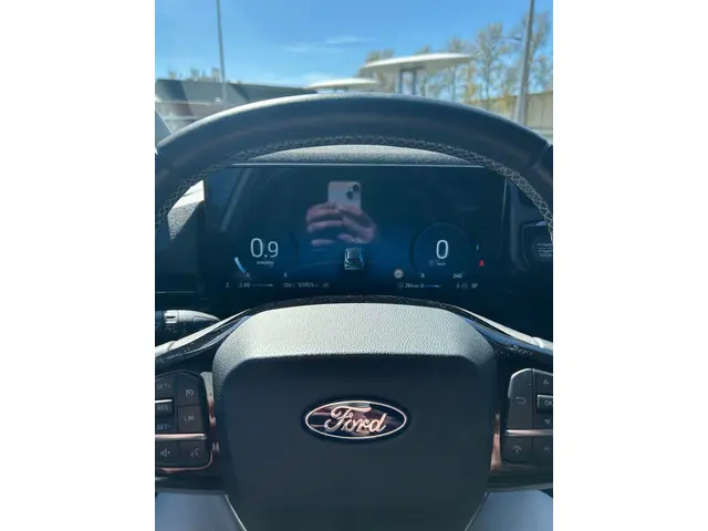 Ford Puma 1.0 EcoBoost Hybrid Titanium 2024 Benzine 5