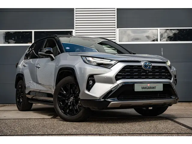 Toyota RAV4 2.5 HEV AWD Bi-Tone 2023 Hybride Benzine 8