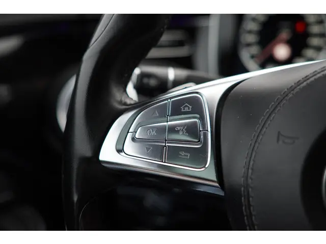 Mercedes-Benz S-Klasse Coupé 500 4Matic 2016 Benzine 37