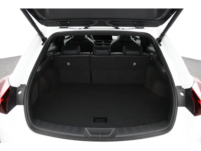 Lexus UX 300h 35th Edition 2026 Hybride Benzine 23