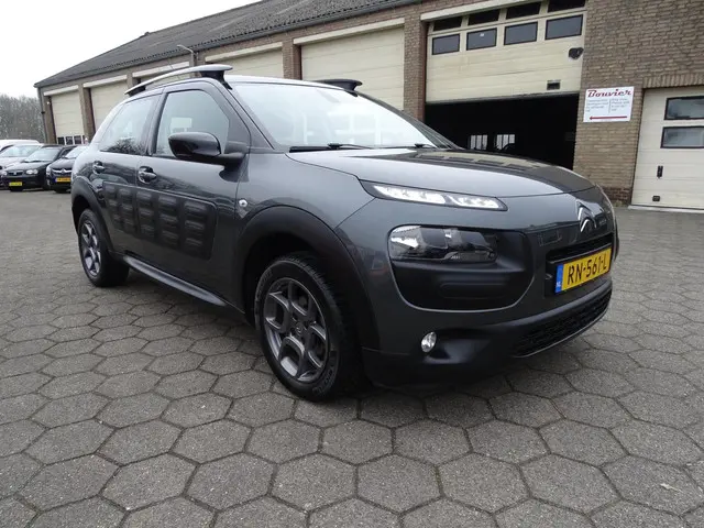 Citroën C4 Cactus 1.2 PureTech Business 2018 Benzine 2