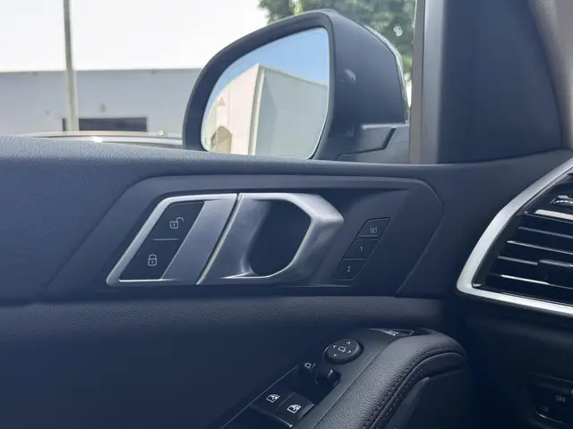 BMW X5 xDrive45e High Executive 2022 Hybride Benzine 16