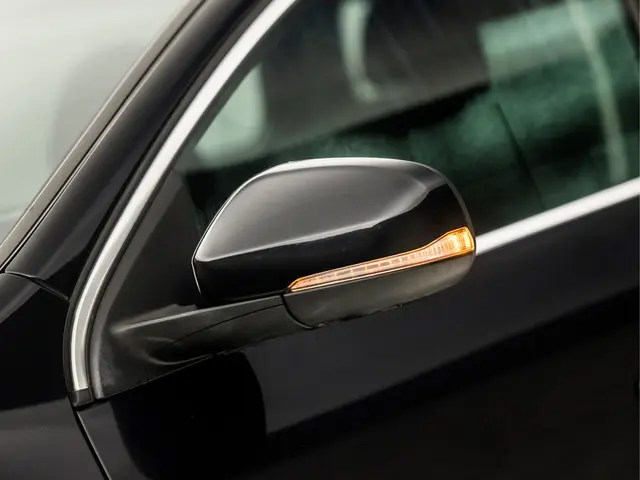 Volvo V60 1.6 T3 Momentum Sport 2014 Benzine 26