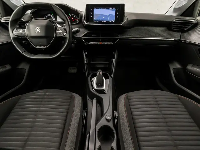 Peugeot 208 1.2 PureTech Sport 2020 Benzine 6