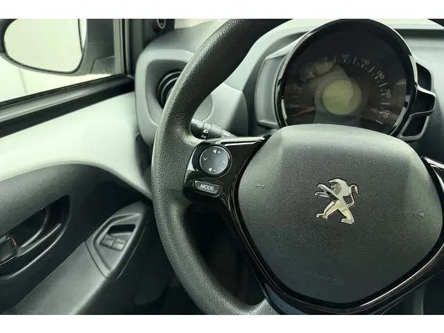 Peugeot 108 1.0 e-VTi Active 2019 Benzine 15