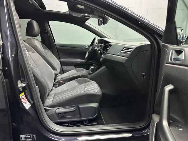Volkswagen Taigo 1.5 TSI R-Line 2023 Benzine 9