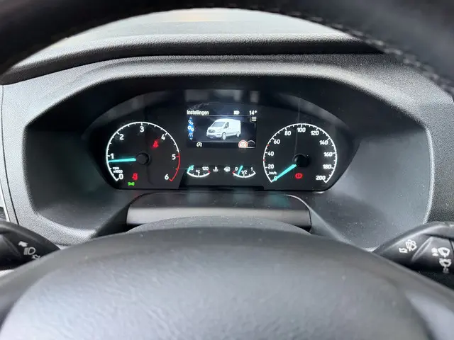 Ford Transit 350 2.0 TDCI 130PK EURO 6 L3H3 2024 Diesel 39