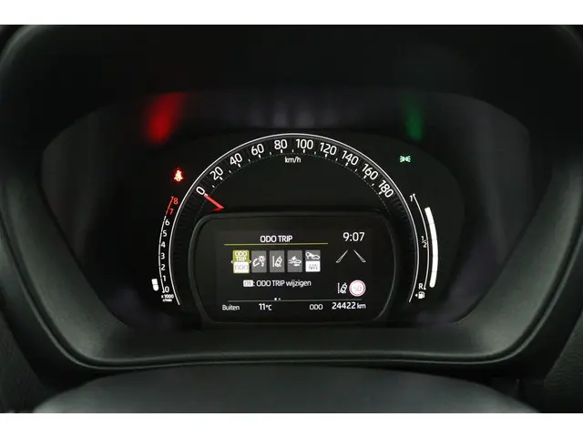 Toyota Aygo X 1.0 VVT-i MT Play 2025 Benzine 6