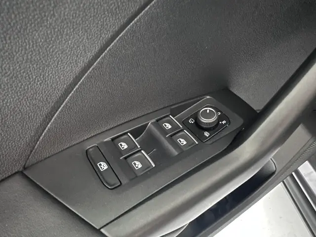 Volkswagen T-Cross 1.5 TSI Style 2023 Benzine 16