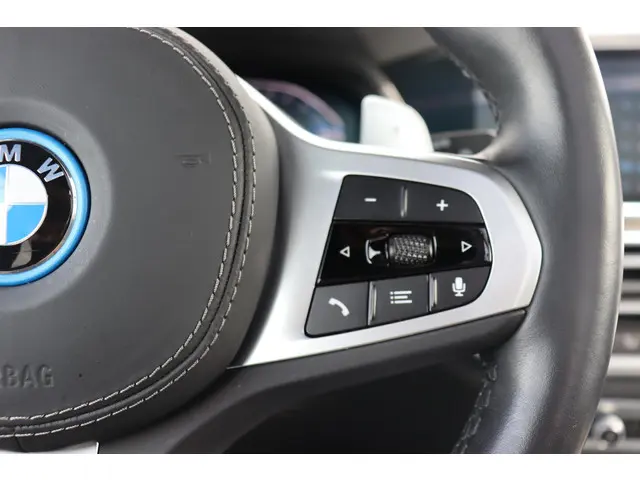 BMW X5 xDrive45e High Executive 2022 Hybride Benzine 21