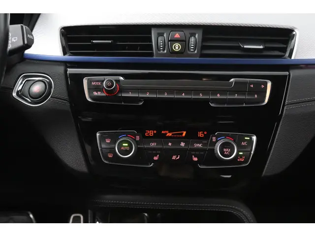 BMW X2 xDrive25e Executive M-Sport 2021 Hybride Benzine 10