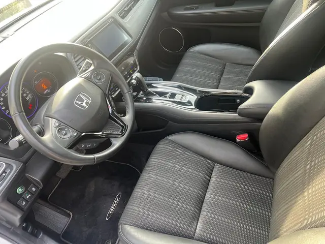 Honda HR-V 1.5 i-VTEC Executive 2015 Benzine 5