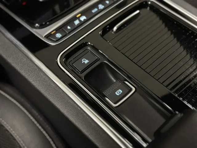 Jaguar XF 2.0 Prestige 2019 Benzine 29
