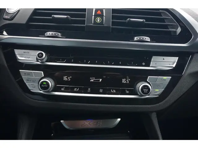 BMW X4 xDrive20i 2019 Benzine 20