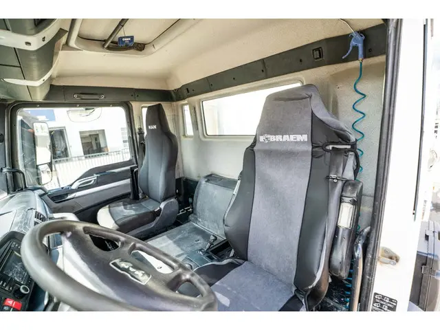 MAN TGS 32 360 BB+ LIEBHERR 9m3 2015 Diesel 11