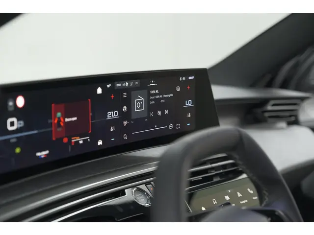 Peugeot 3008 Hybrid 145 e-DCS6 GT 2025 Hybride Benzine 48