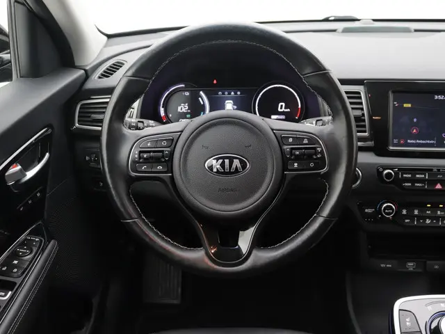 Kia e-Niro ExecutiveLine 64 kWh Leder 2019 Elektrisch 16