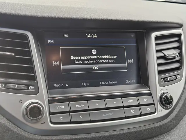 Hyundai Tucson 1.6 GDi Comfort 2016 Benzine 17