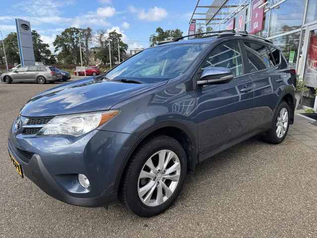 Toyota RAV4 2.5 Limited 4WD Automaat 2013 Benzine 4