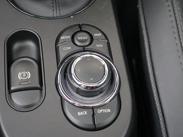 MINI Electric SE MINI Yours 2023 Elektrisch 17