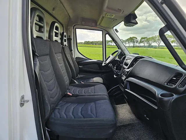 Iveco Daily 35C12 2018 Diesel 7