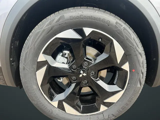 Mitsubishi ASX 2
