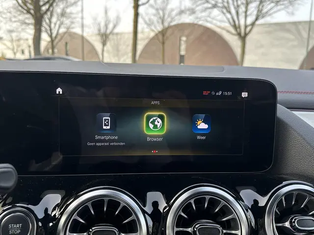 Mercedes-Benz EQA 250+ AMG Line 71 kWh 2023 Elektrisch 23