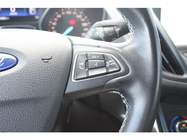 Ford Kuga 1.5 EcoBoost ST Line 2018 Benzine 19