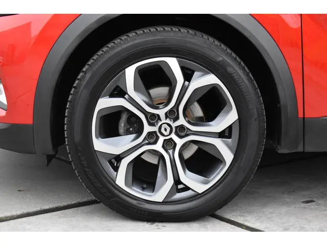 Renault Captur TCe 140 EDC Intens 2022 Benzine 6