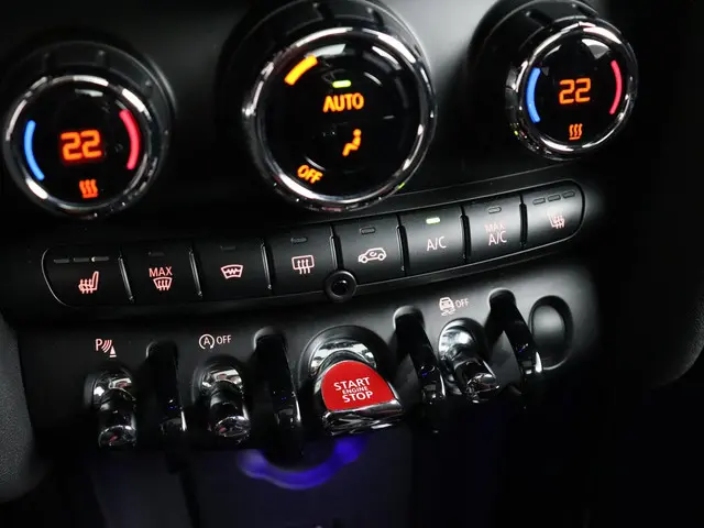 MINI Cooper S 2.0 2018 Benzine 17