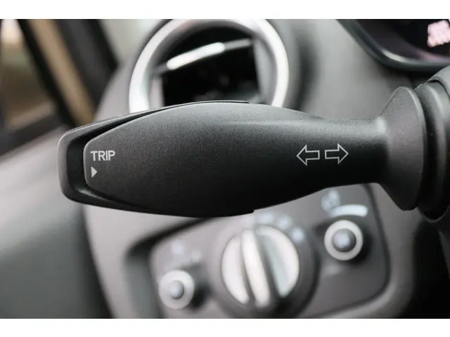 Ford Fiesta 1.0 EcoBoost Titanium 2013 Benzine 31