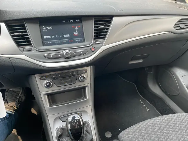 Opel Astra 1.2 Edition 2020 Benzine 6