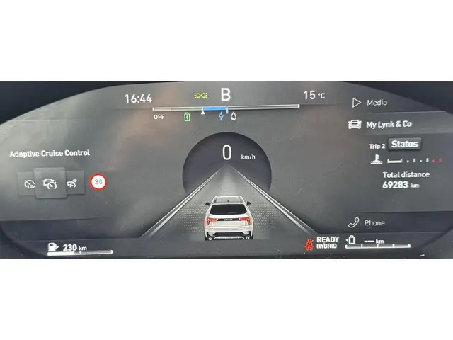 Lynk & Co 01 1.5 2021 Hybride Benzine 13