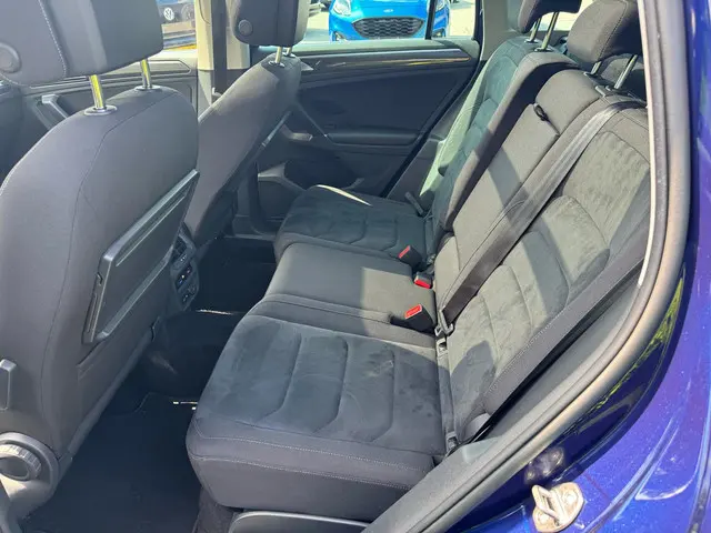 Volkswagen Tiguan 1.4 TSI 4Motion R line 2018 Benzine 19