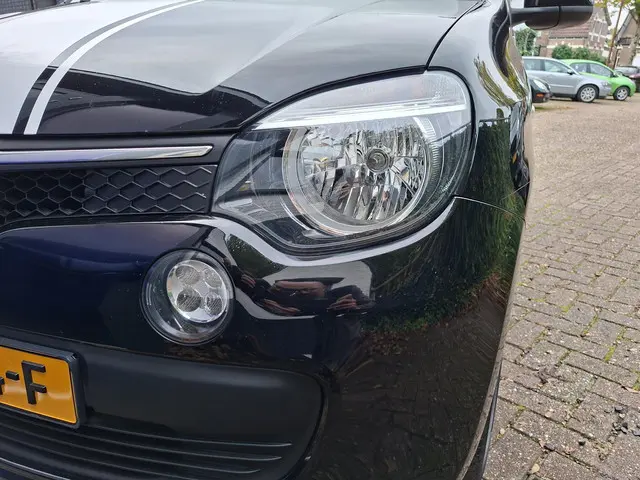 Renault Twingo 1.0 SCe Collection 2015 Benzine 18