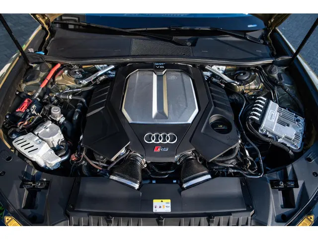 Audi RS6 Avant 4.0 TFSI quattro 2022 Benzine 34