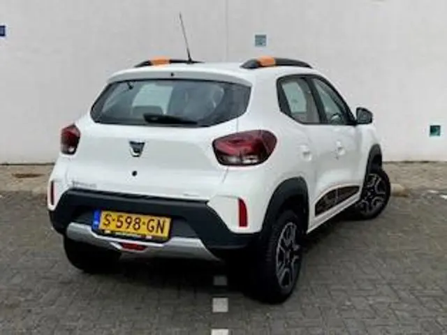 Dacia Spring Comfort Plus (Orange Pack) 2021 Elektrisch 3