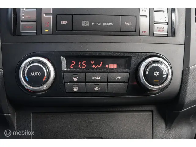 Mitsubishi Pajero 3.2 DI-D Instyle 2013 Diesel 10