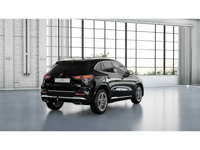 Mercedes-Benz GLA 2